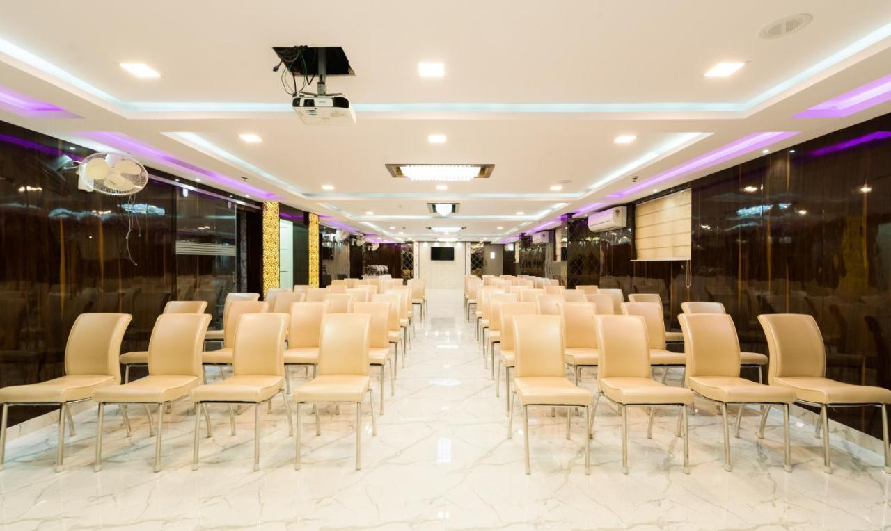Treebo Trend Glorious Rim Rocks Palace Kolkata Luaran gambar